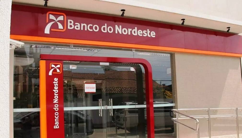 Presidente do Banco do Nordeste é destituído um dia após tomar posse do cargo